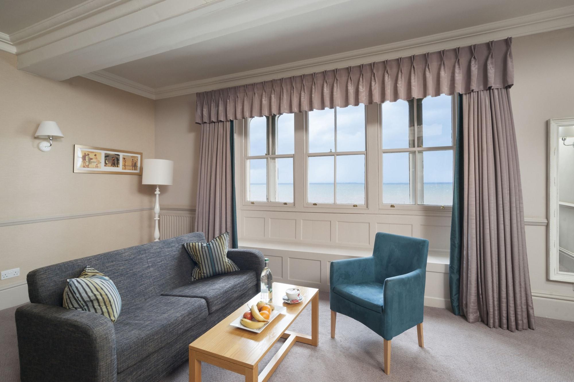 Imperial Hotel Tenby Exterior photo