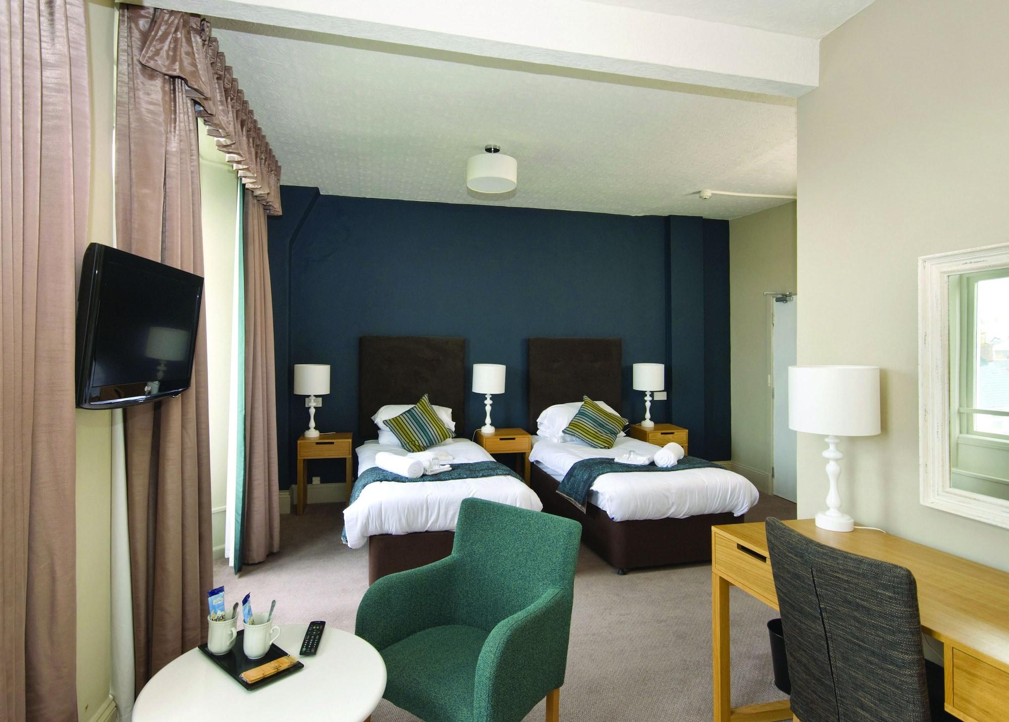 Imperial Hotel Tenby Exterior photo