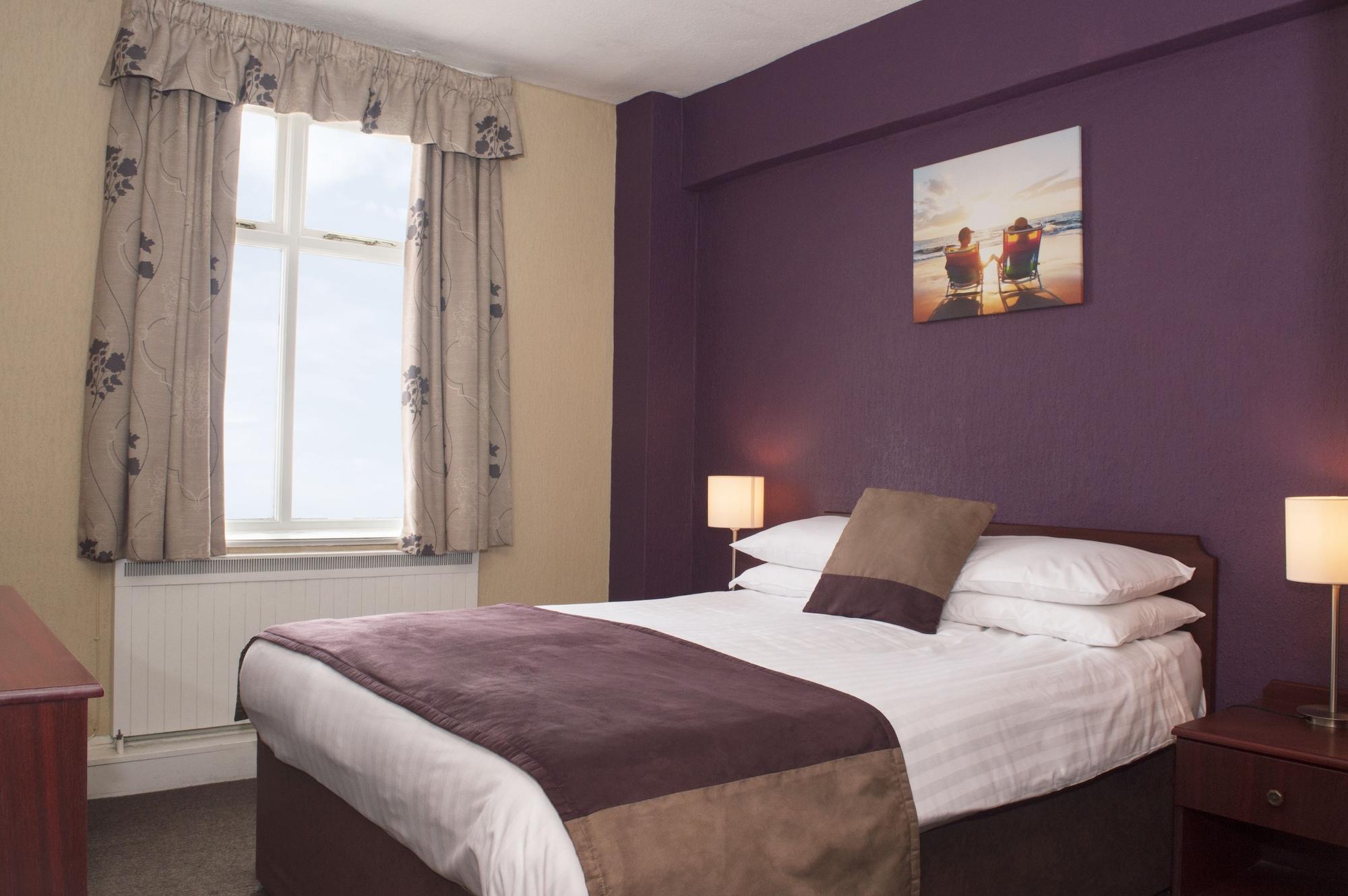 Imperial Hotel Tenby Exterior photo